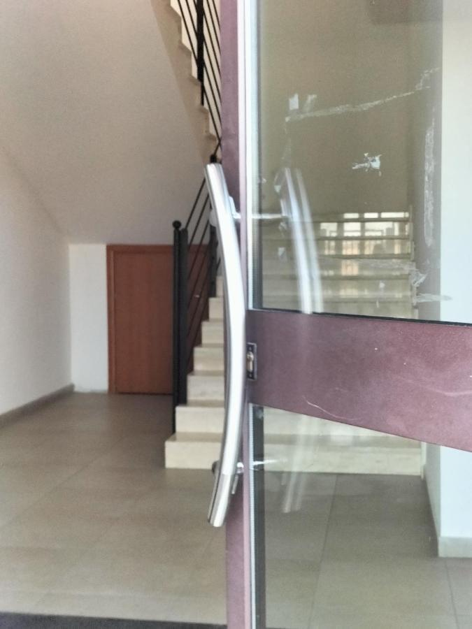 Apartament Twin House Tito Zewnętrze zdjęcie